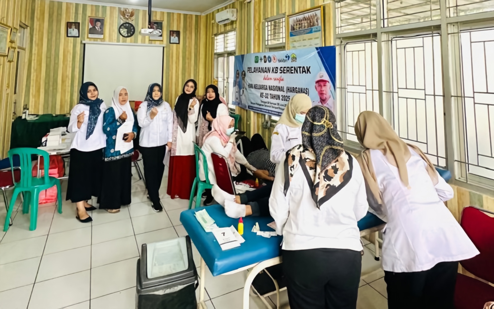 Layanan KB Hari Kedua HARGANAS di Puskesmas Kalodran